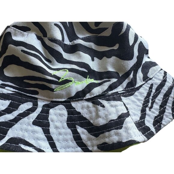 Bamba Reversible Bucket Hat in Zebra Stripe/Neon Yellow - Picture 2 of 4